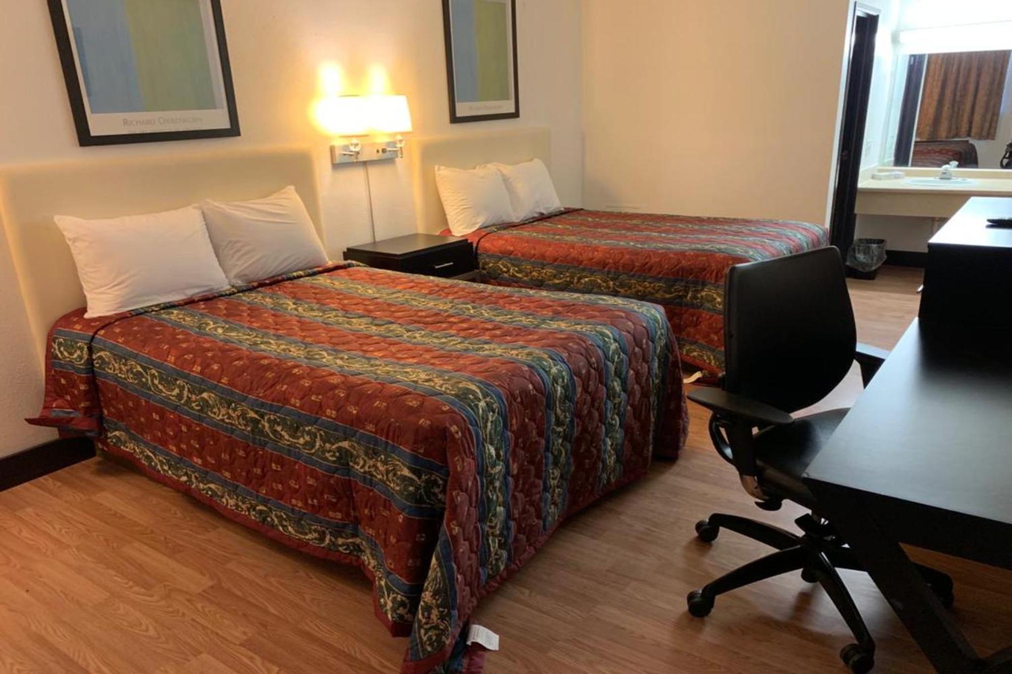 Economy Inn Of Holland Luaran gambar