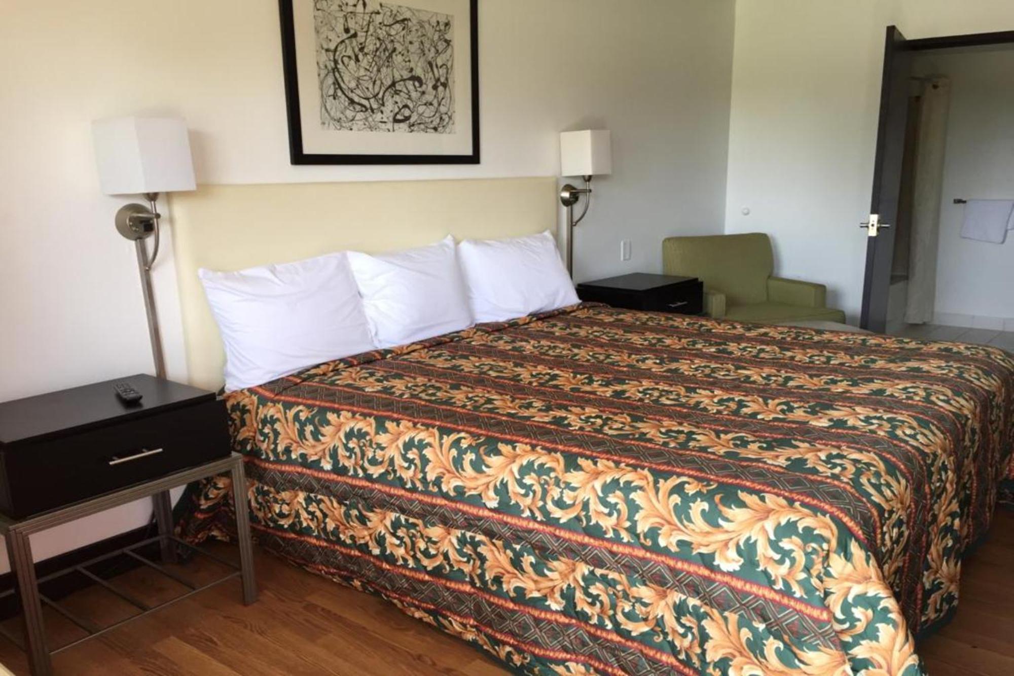 Economy Inn Of Holland Luaran gambar